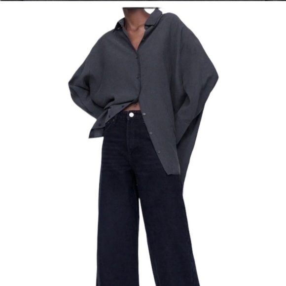 Zara Oversized Button Up in Color Gray, Size Large - Picture 7 of 7
